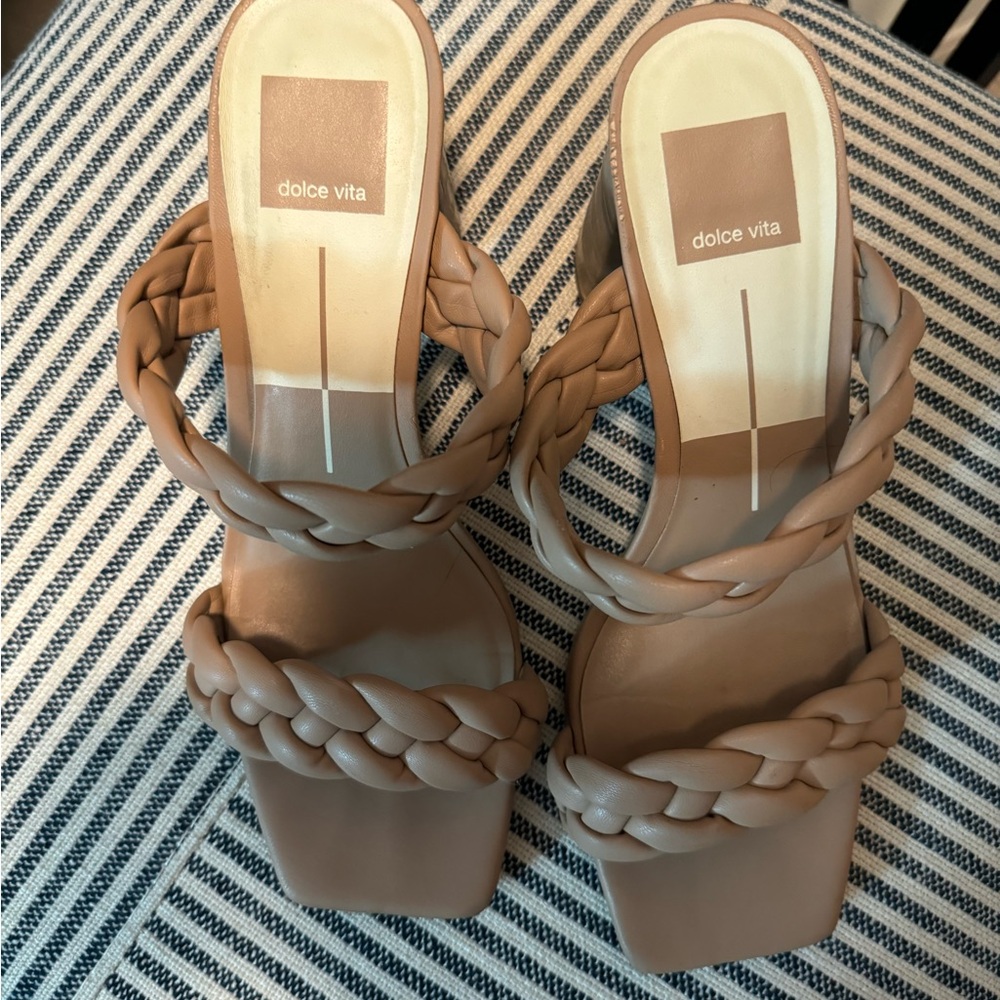 Dolce Vita Sandals
